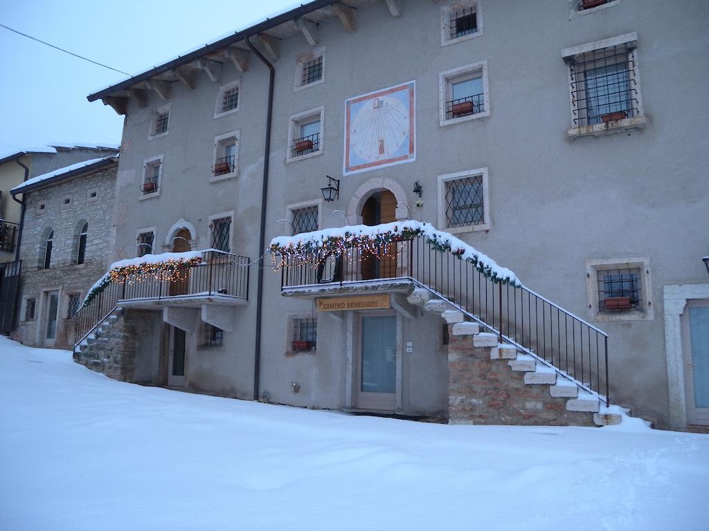 Locanda Viaverde Lessinia Velo Veronese Exterior photo