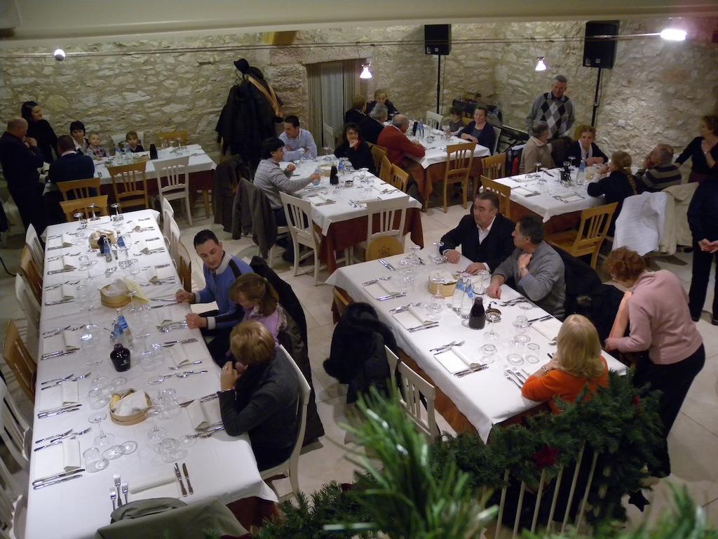 Locanda Viaverde Lessinia Velo Veronese Exterior photo